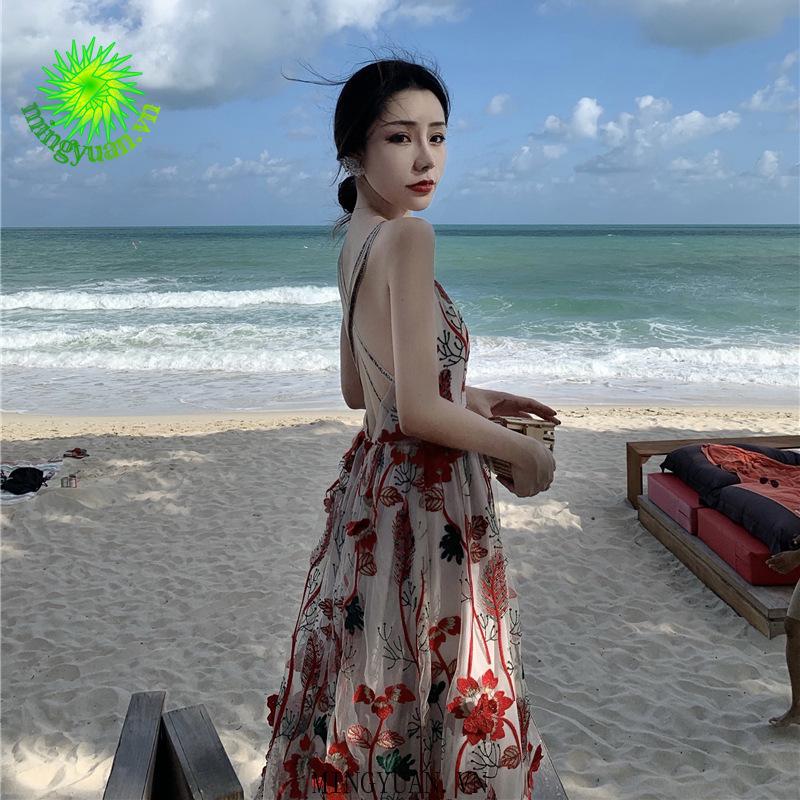 Đầm Dây Nữ Cộc Tay Cổ Chữ V Bó Sát Quyến Rũ