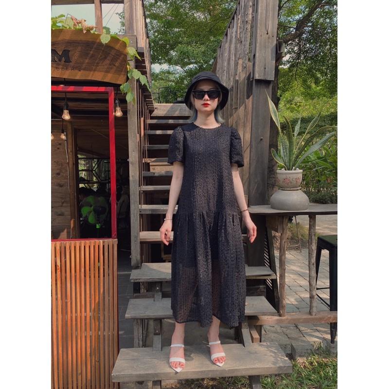 - Đầm ren kim cương form rộng suông dài