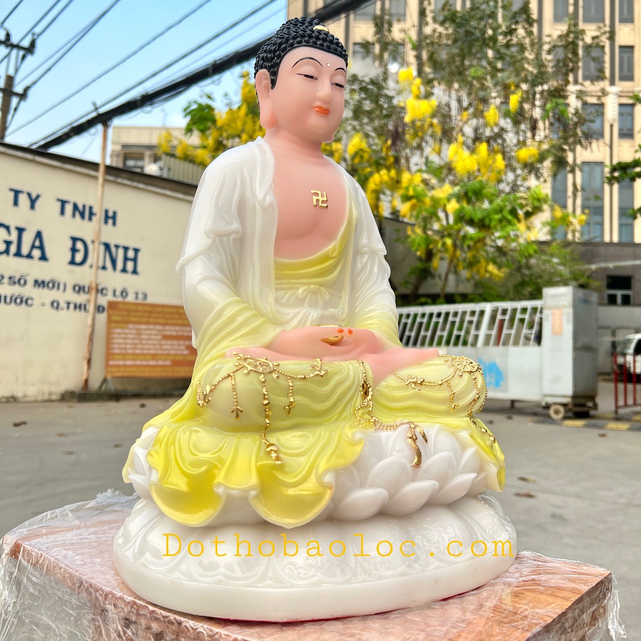 Tượng Phật Bổn Sư Thích Ca Mâu Ni bằng đá nhập khẩu cao cấp cao 40cm – Màu trắng