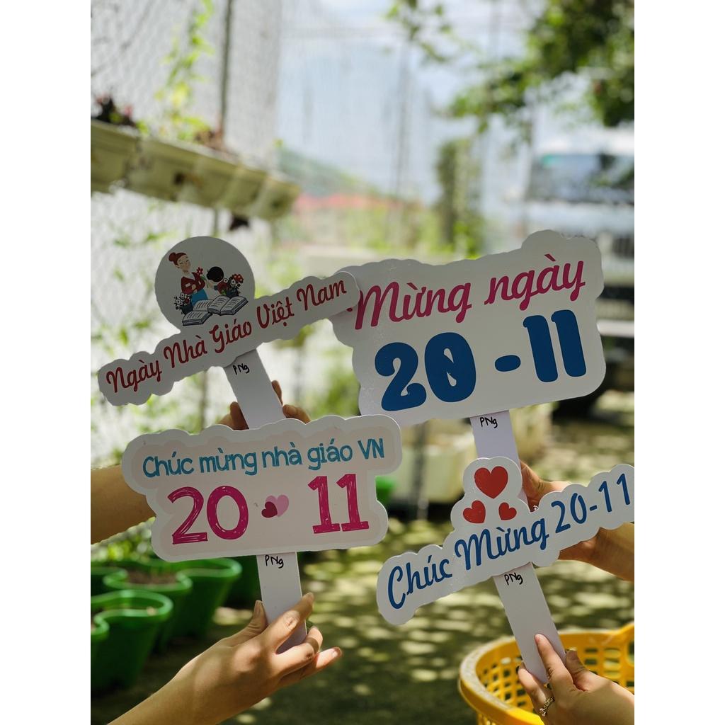 Hashtag cầm tay, biển cầm tay chụp ảnh, check in siêu hot