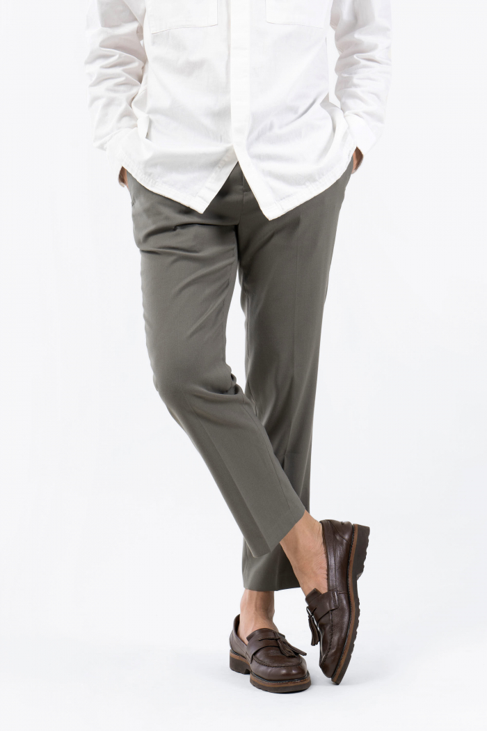 QUẦN VẢI LƯNG THUN ROUTINE . FORM SLIM CROP - 10F22PFO006 | LASTORE MENSWEAR