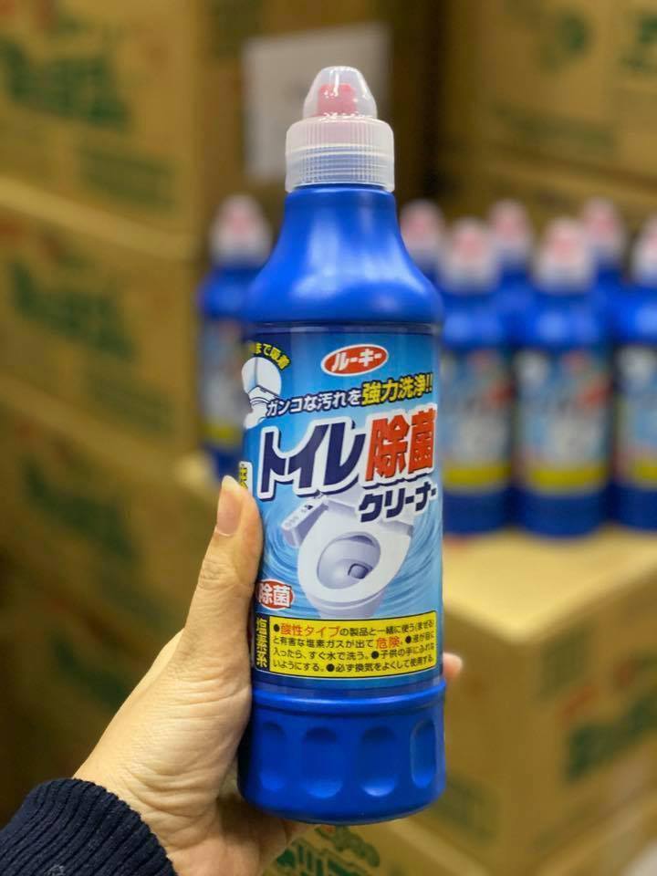 Chai nước tẩy toilet 500ml nội địa Nhật Bản