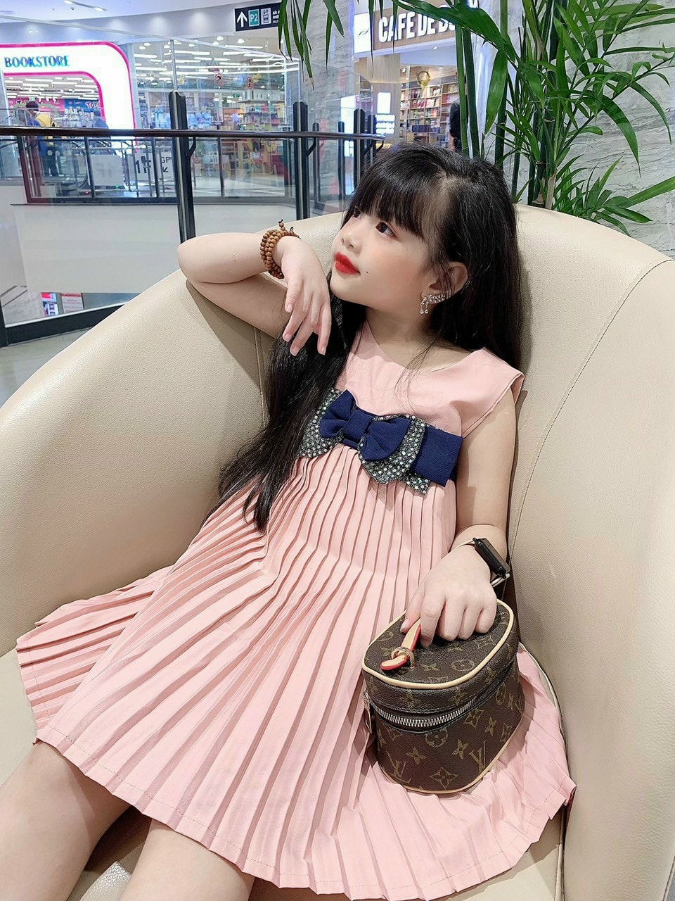 Đầm babydoll xếp ly sang chảnh cho bé gái size 12-23kg chất lụa mềm mát