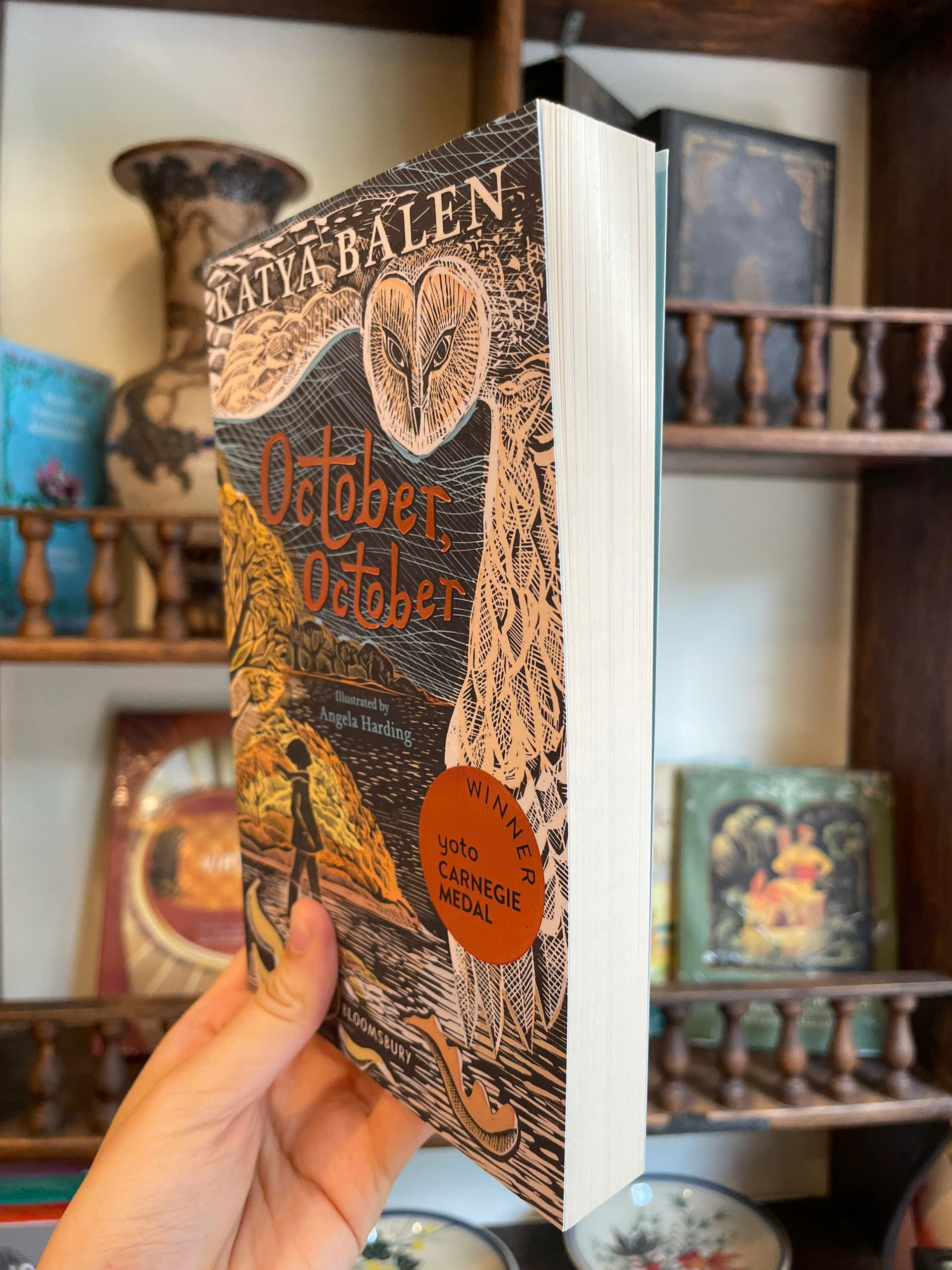 Sách - October, October by Katya Balen - Fiction/Novels book in English - Sách Ngoại Văn