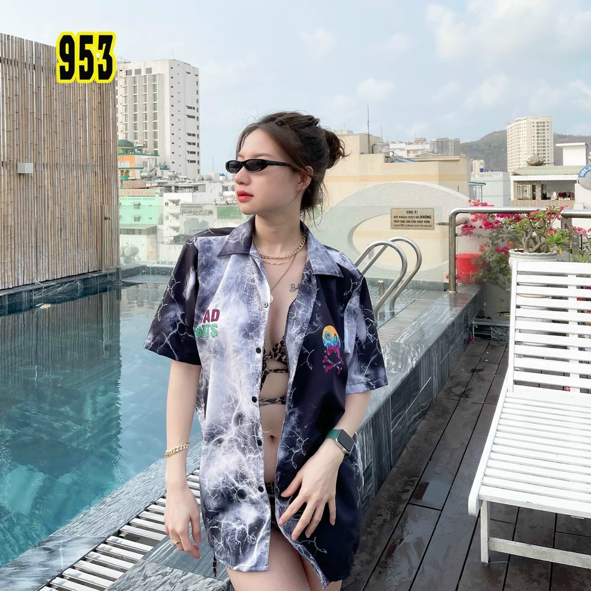 Áo sơ mi nữ form rộng ngắn tay thời trang họa tiết loang màu nổi bật cá tính chất lụa mềm mát mịn