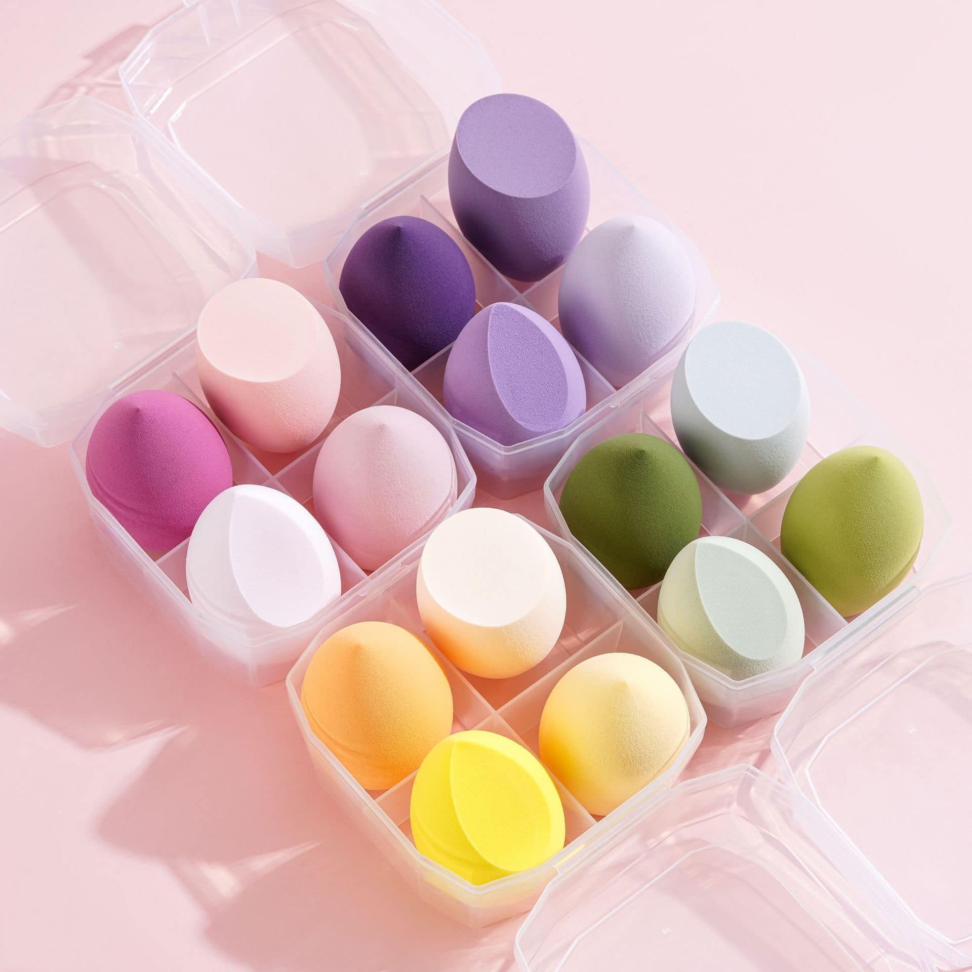 Set 4 Mút Trang Điểm Tán Phấn Giọt Nước Hộp Nhựa Vuông ( giao mẫu ngẫu nhiên )
