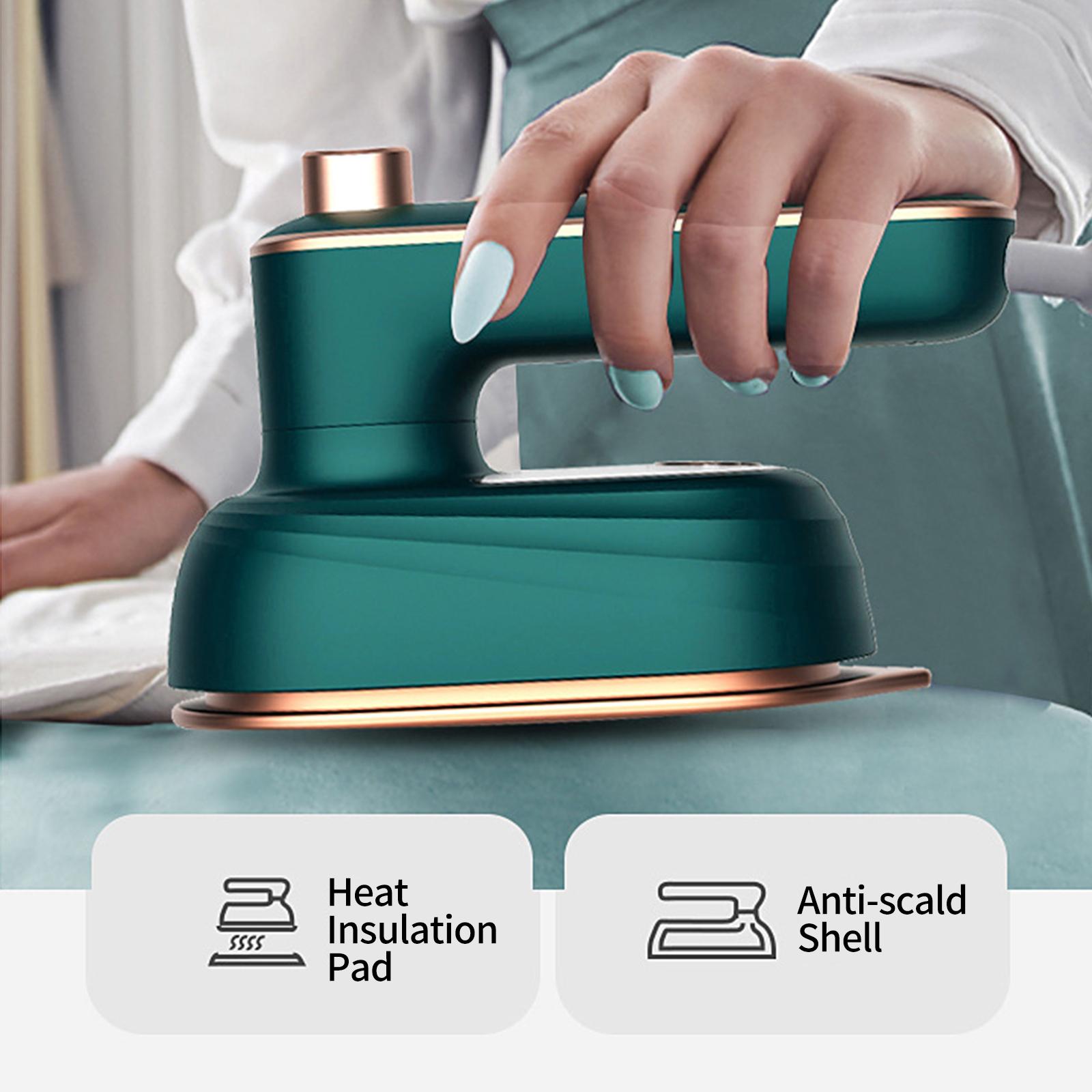 Bàn Ủi Hơi Nước Cầm Tay Mini Gọn Nhẹ Tiện Dụng Đi Du Lịch