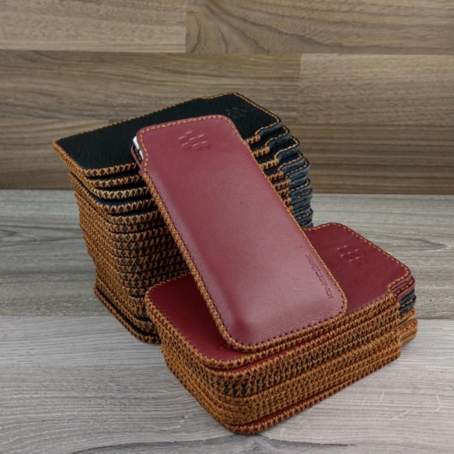 Bao da rút blackberry key2/key2 LE da bò thật da trơn