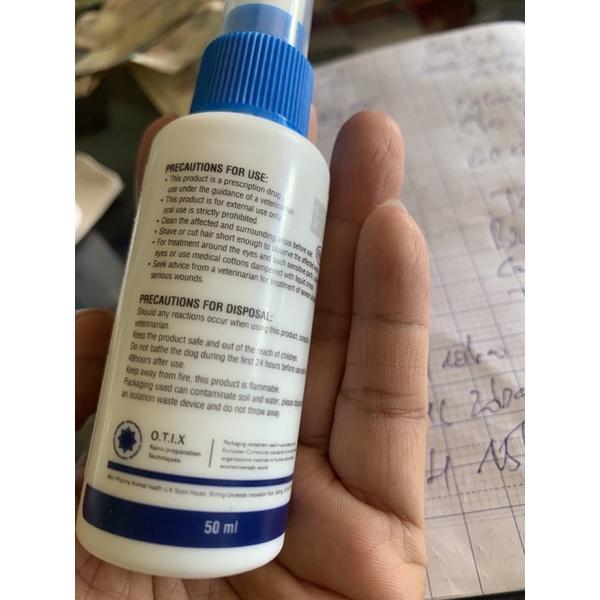 Chai Phun Diệt Nấm Ngoài Da Trên Chó Mèo FUNGIKUR 50ml