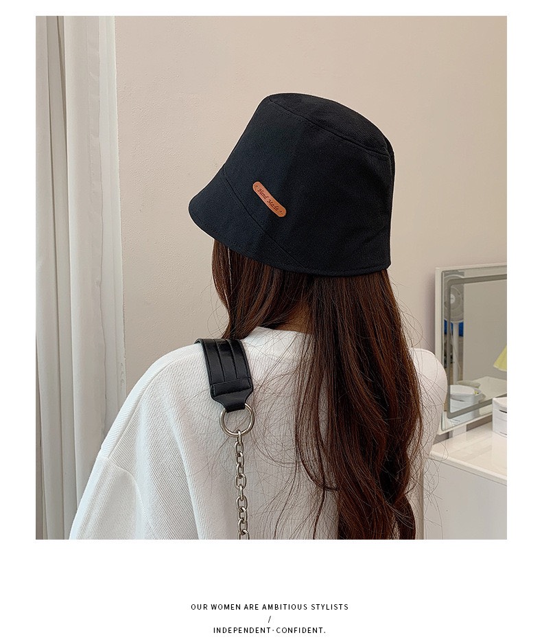 mũ bucket Hàn Quốc gắn logo màu đen, Nón nam nữ hàng chuẩn đẹp