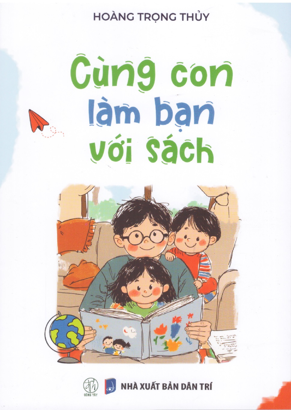 Cùng con làm bạn với sách