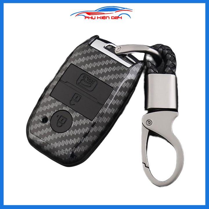 Ốp vỏ bọc chìa khóa xe Sorento sợi nhựa cacbon kèm móc treo Inox