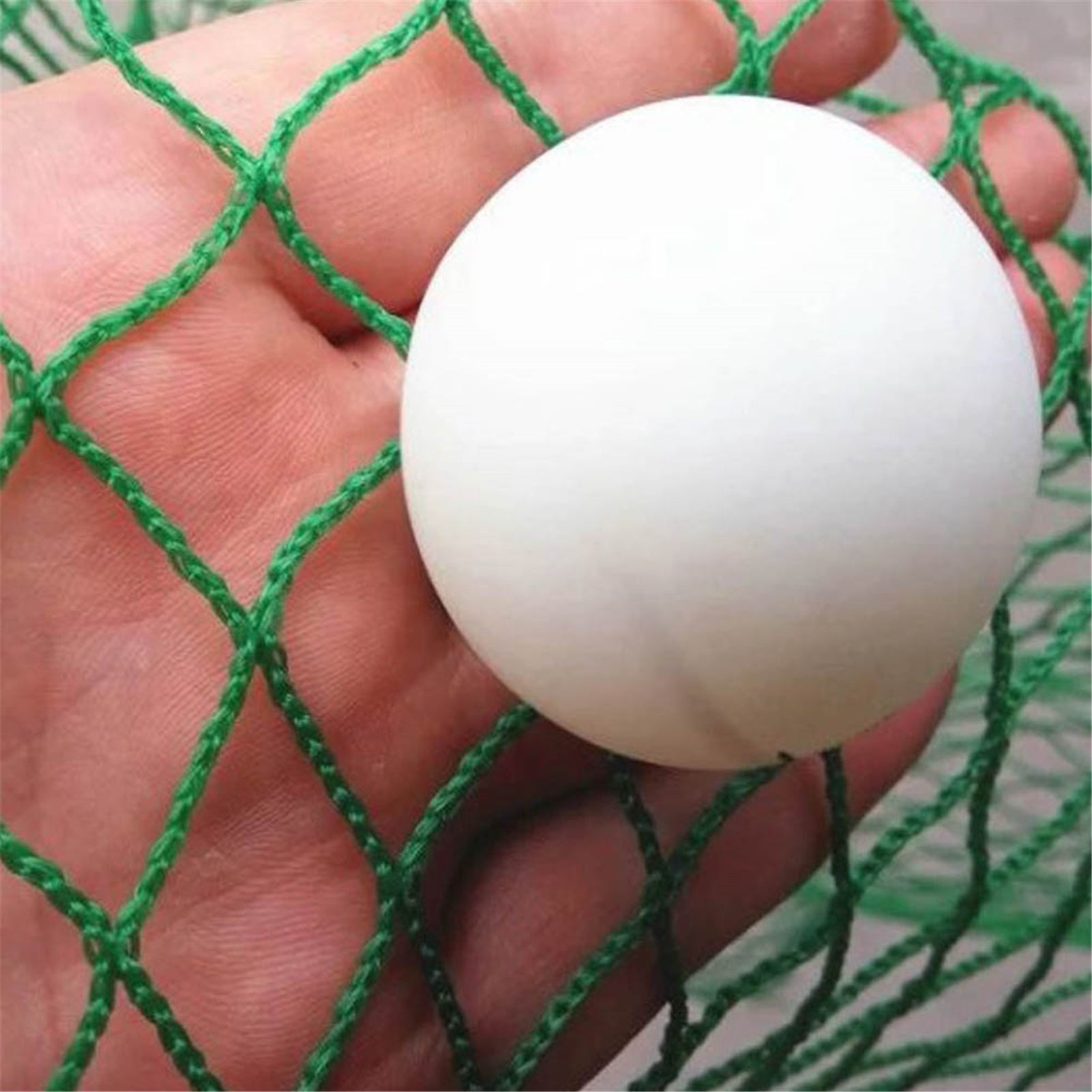 Lưới thực hành chơi gôn 3x3m, loại lưới vuông không có cọc, chất liệu PE chịu va đập cao với đặc tính chống rách tốt.