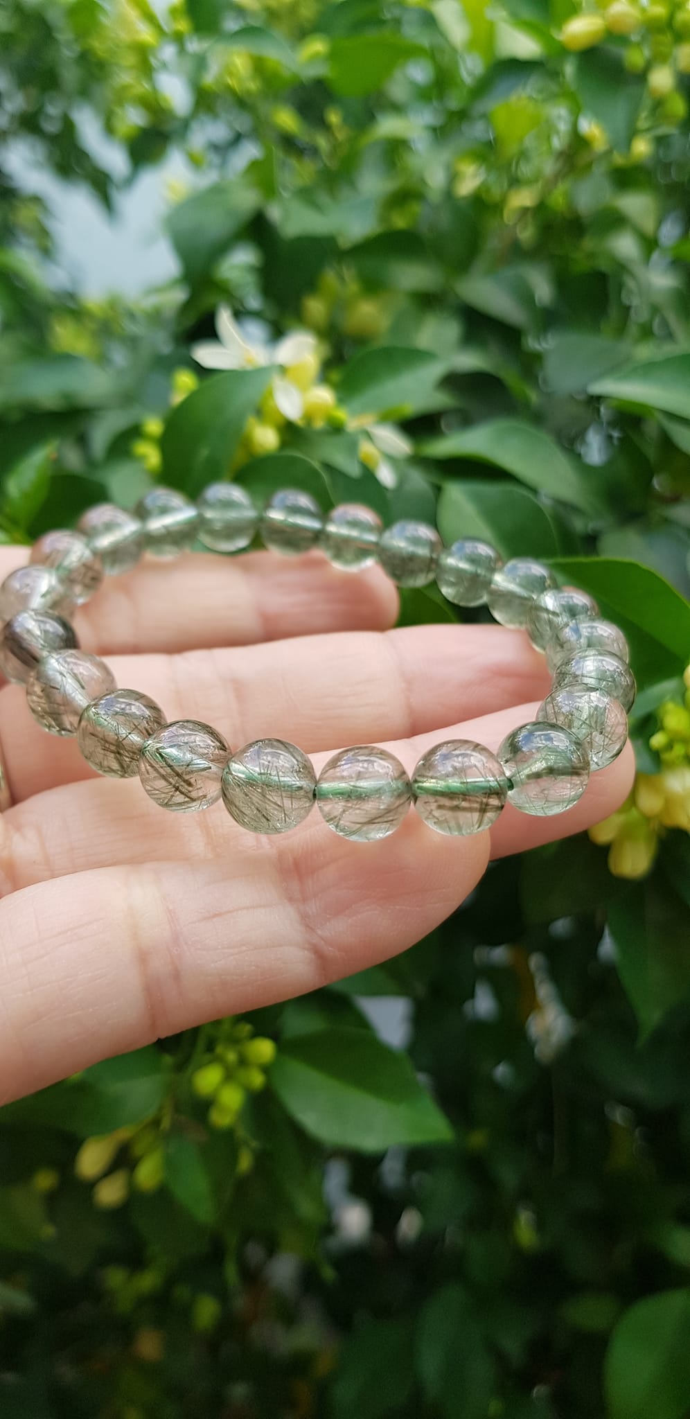 Vòng thạch anh tóc xanh tự nhiên trong bóng nhuyễn mượt đẹp Size vòng 8mm Nữ mệnh Thủy Mộc hỏa đeo ạ