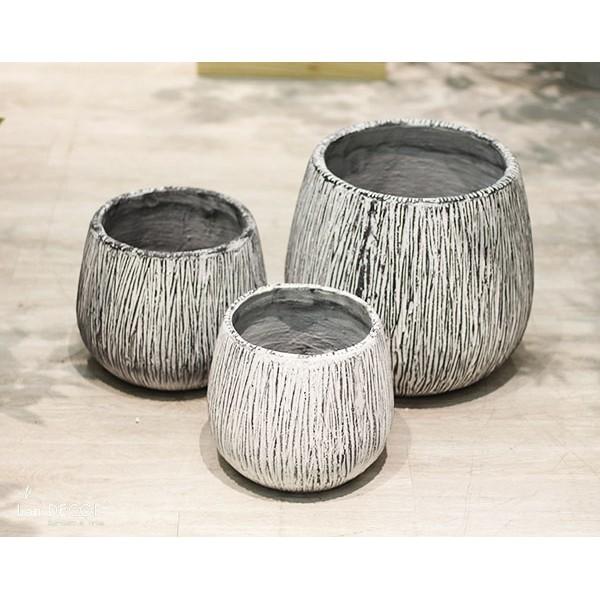 Chậu xi măng bầu khía trồng cây - CXM029