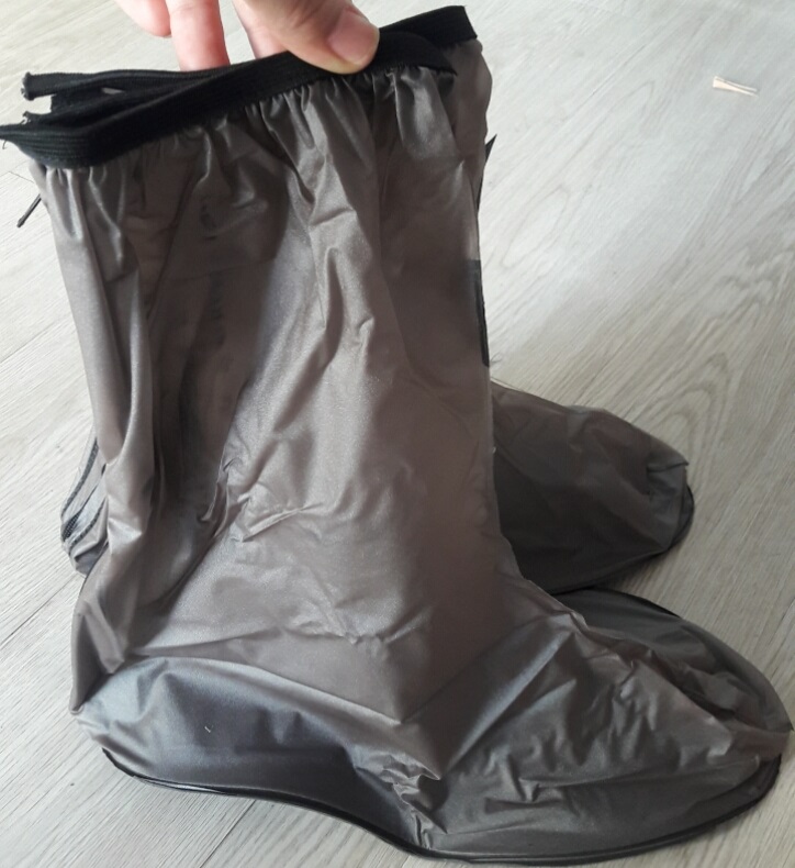 Giày Boots Đi Mưa Rando – giúp che mưa an toàn và tiện lợi cho giày của bạn (GIAO MÀU NGẪU NHIÊN)