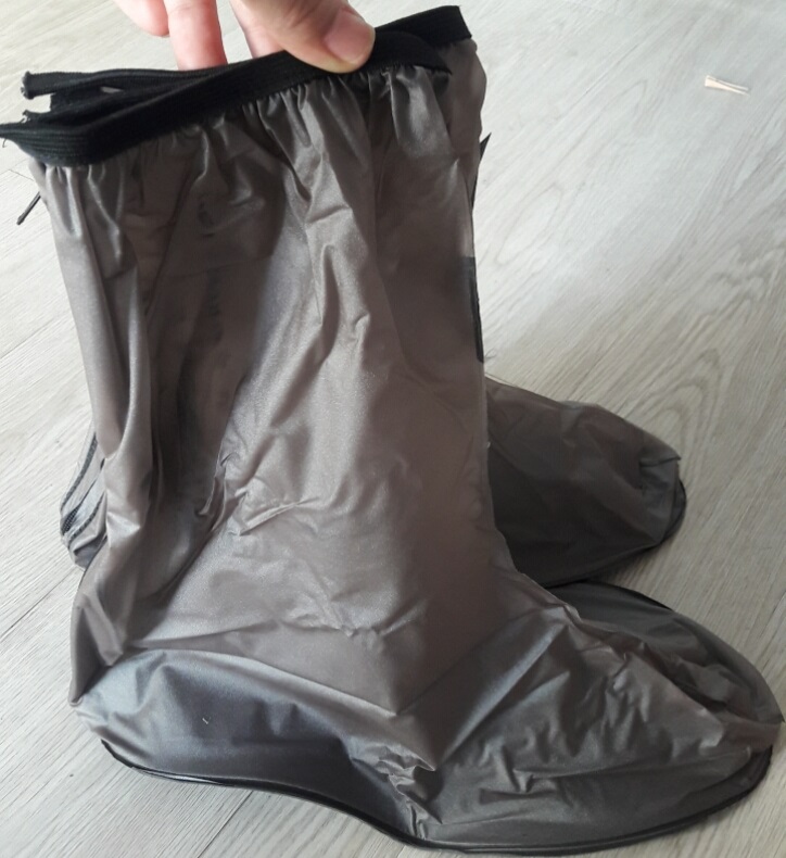 Giày Boots Đi Mưa Rando – giúp che mưa an toàn và tiện lợi cho giày của bạn