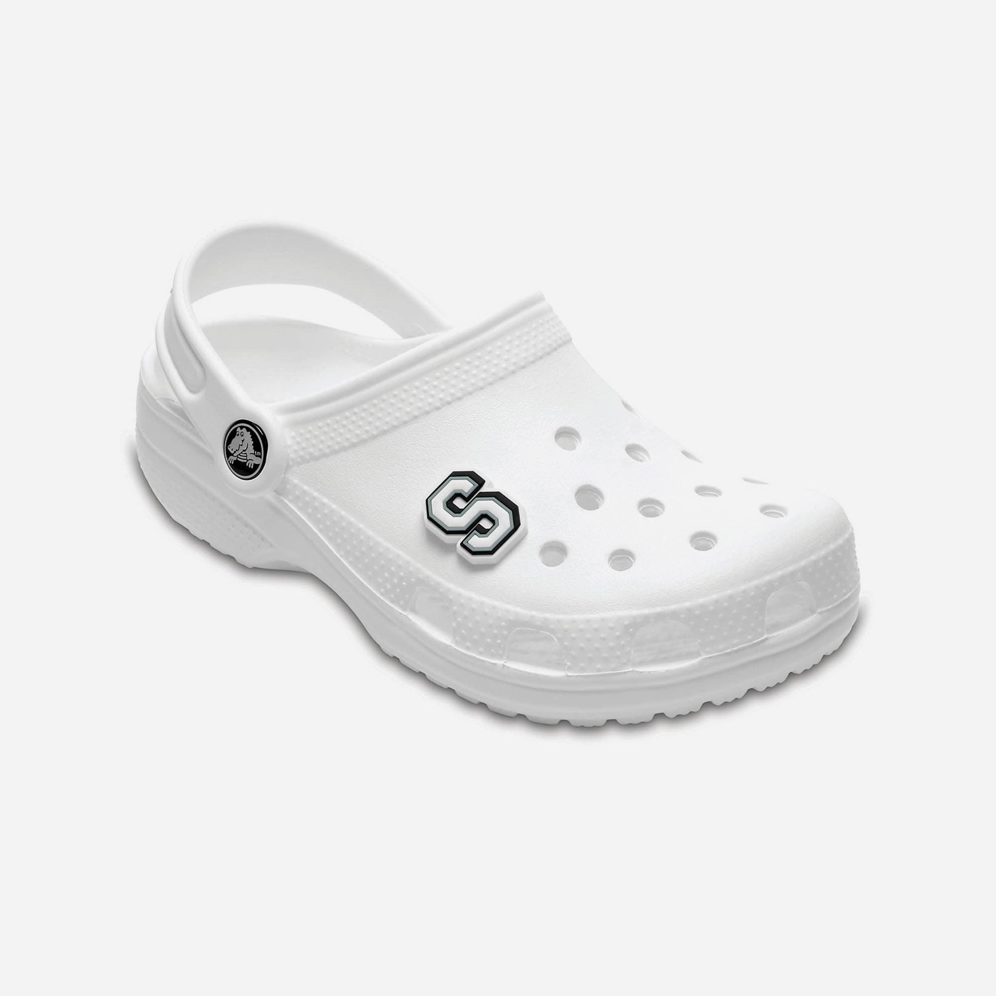 Huy hiệu jibbitz Crocs Letter S - 10007012