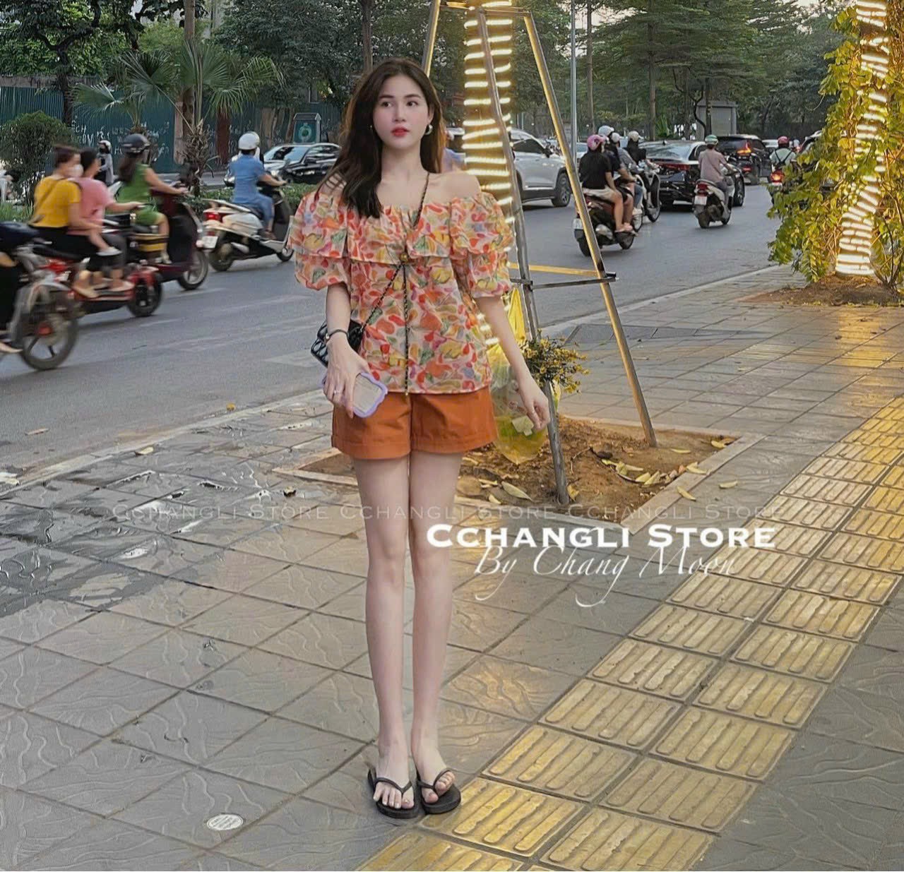 SET BỘ ĐÙI ÁO LỤA Ý IN HOA KÈM QUẦN COTTON LẠNH MÀU Y HÌNH