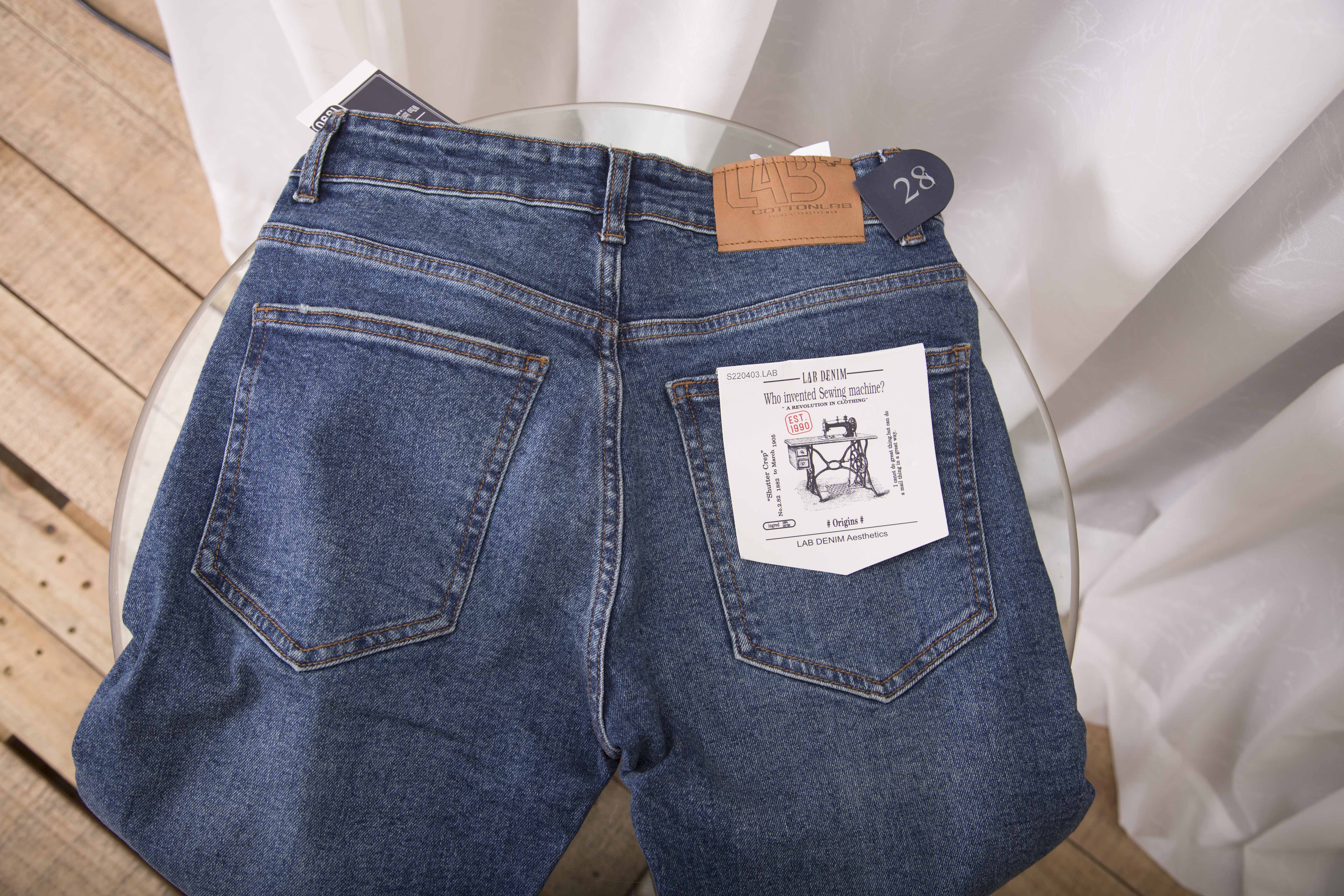 Quần jean nam cao cấp màu xanh đậm vintage rách mài nhẹ thương hiệu cottonlab - LAB220403