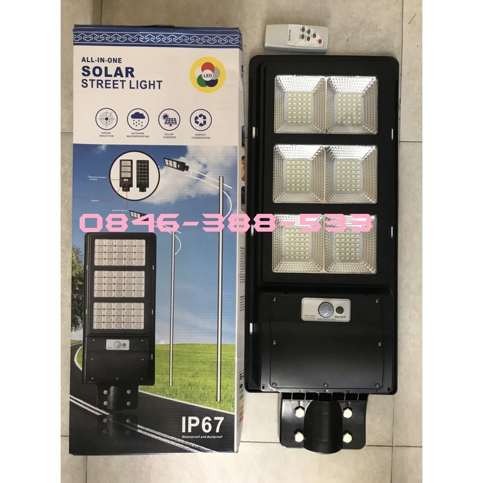 Combo 1 thùng đèn đường năng lượng mặt trời 150W đèn có kèm chân đèn