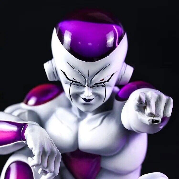 Mô hình nhân vật Frieza Đại Đế trong Dra Ball