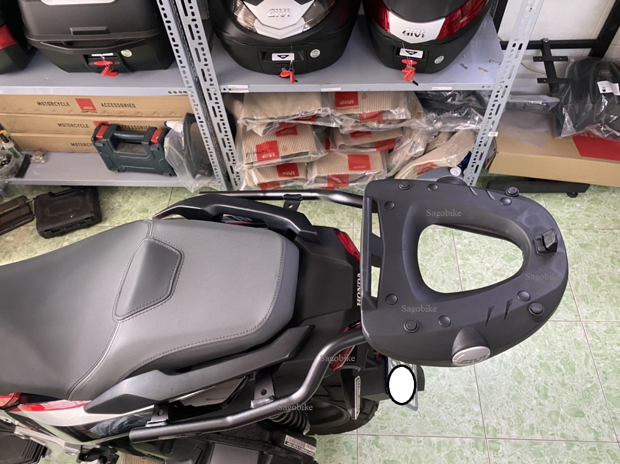 Baga Givi Honda ADV 150