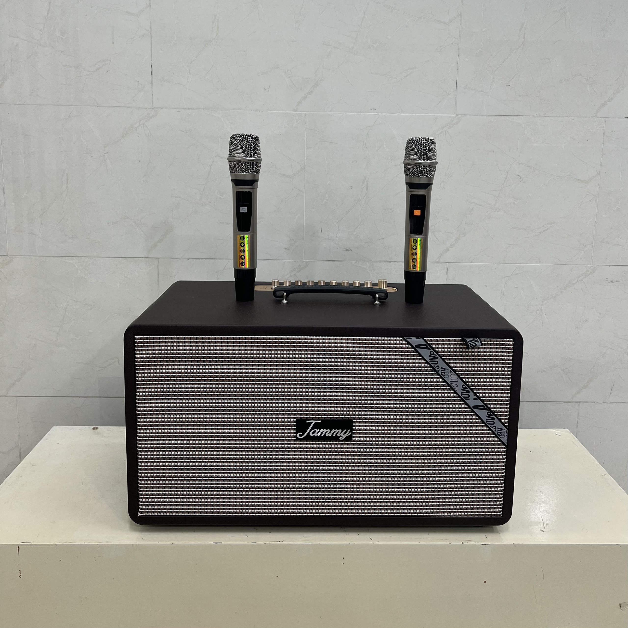 Loa xách tay Jammy N2218K- Hàng chính hãng