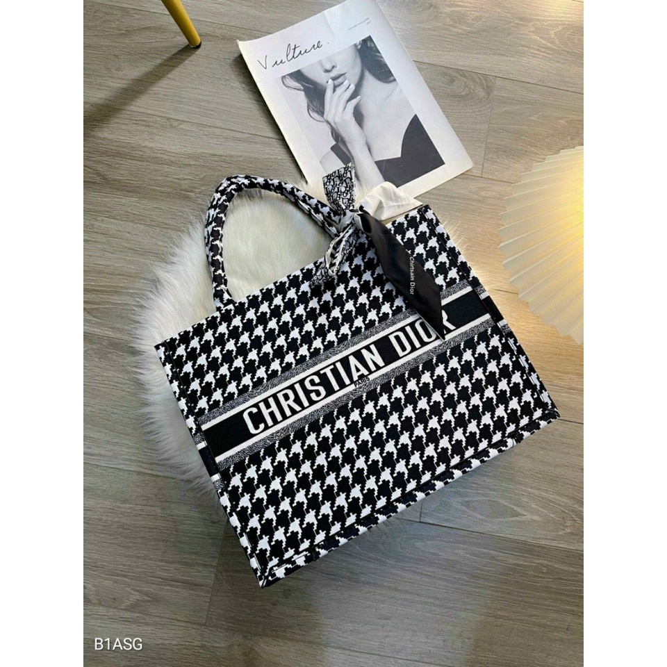 Túi xách nữ, túi tote thổ cẩm công sở nữ thời trang hàn quốc xách tay nữ đẹp size 35cm tặng kèm khăn lụa ZUCI A30