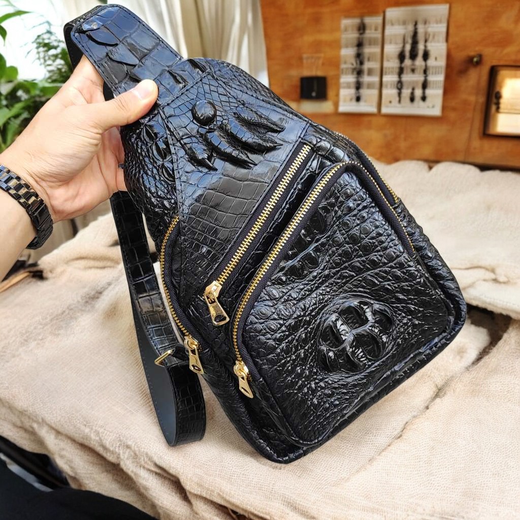 Túi đeo chéo Nam cá tính. Da cá sấu có Móng đẹp nổi bật!