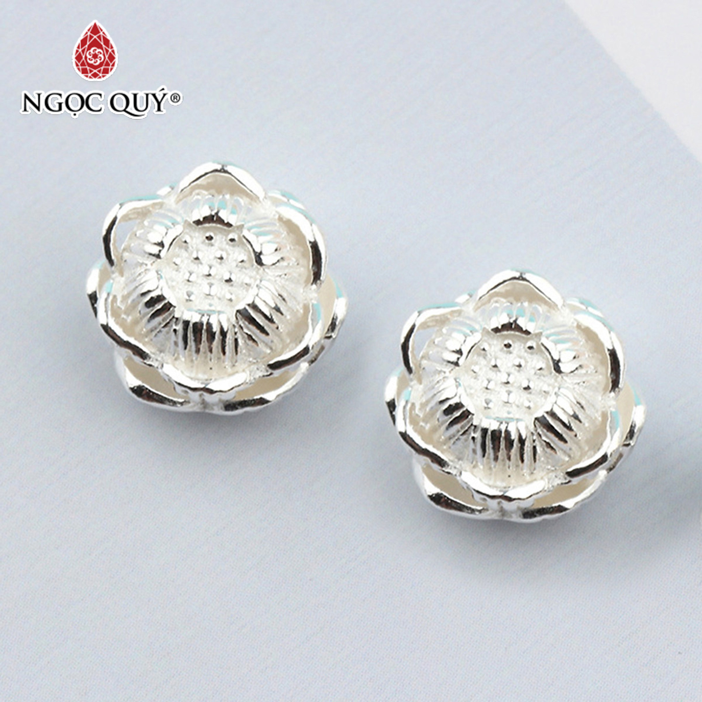 Combo 2 cái  charm bạc hình hoa sen xỏ ngang - Ngọc Quý Gemstones