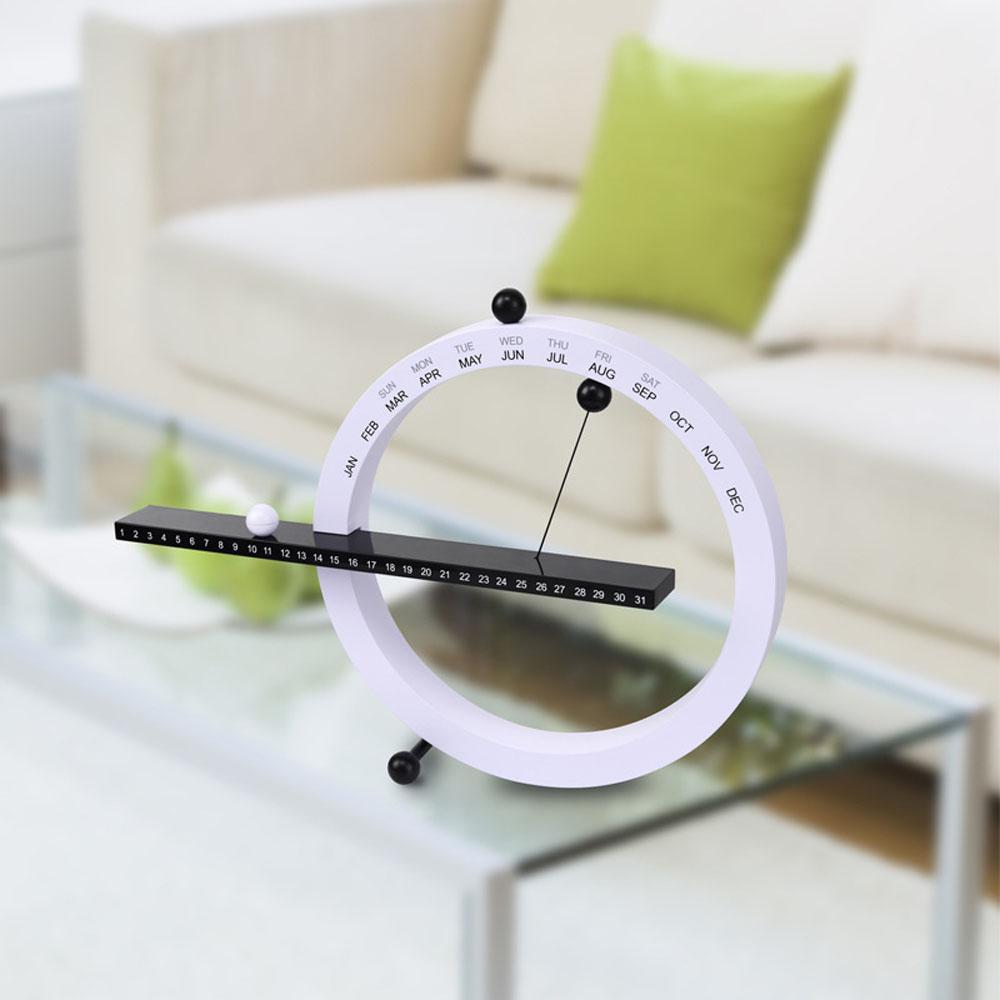 Lịch để bàn thiết kế độc đáo hình vòng tròn với quả bóng hiển thị ngày tháng,Thiết kế từ tính,Quy cách rõ ràng