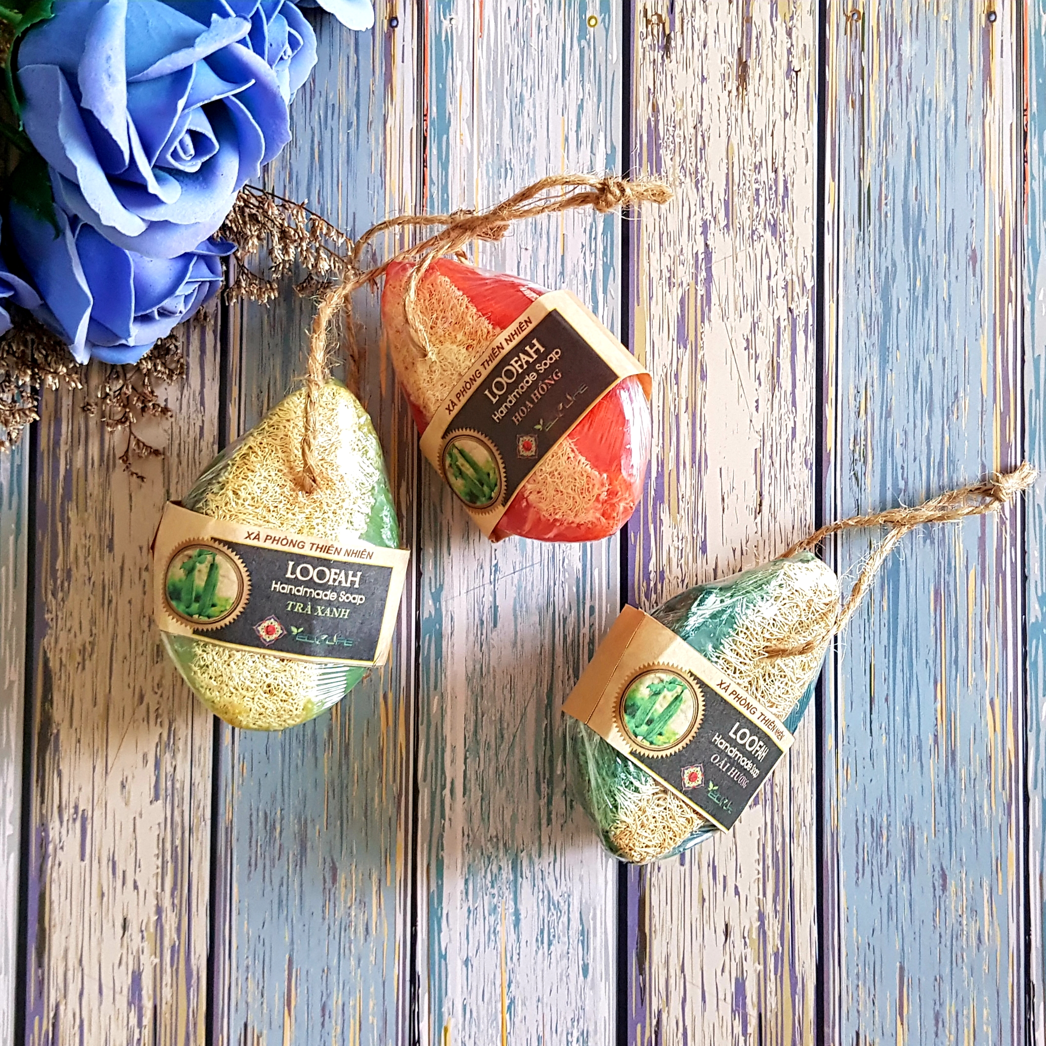 Xà phòng xơ mướp hoa hồng - Rose Luffa Soap