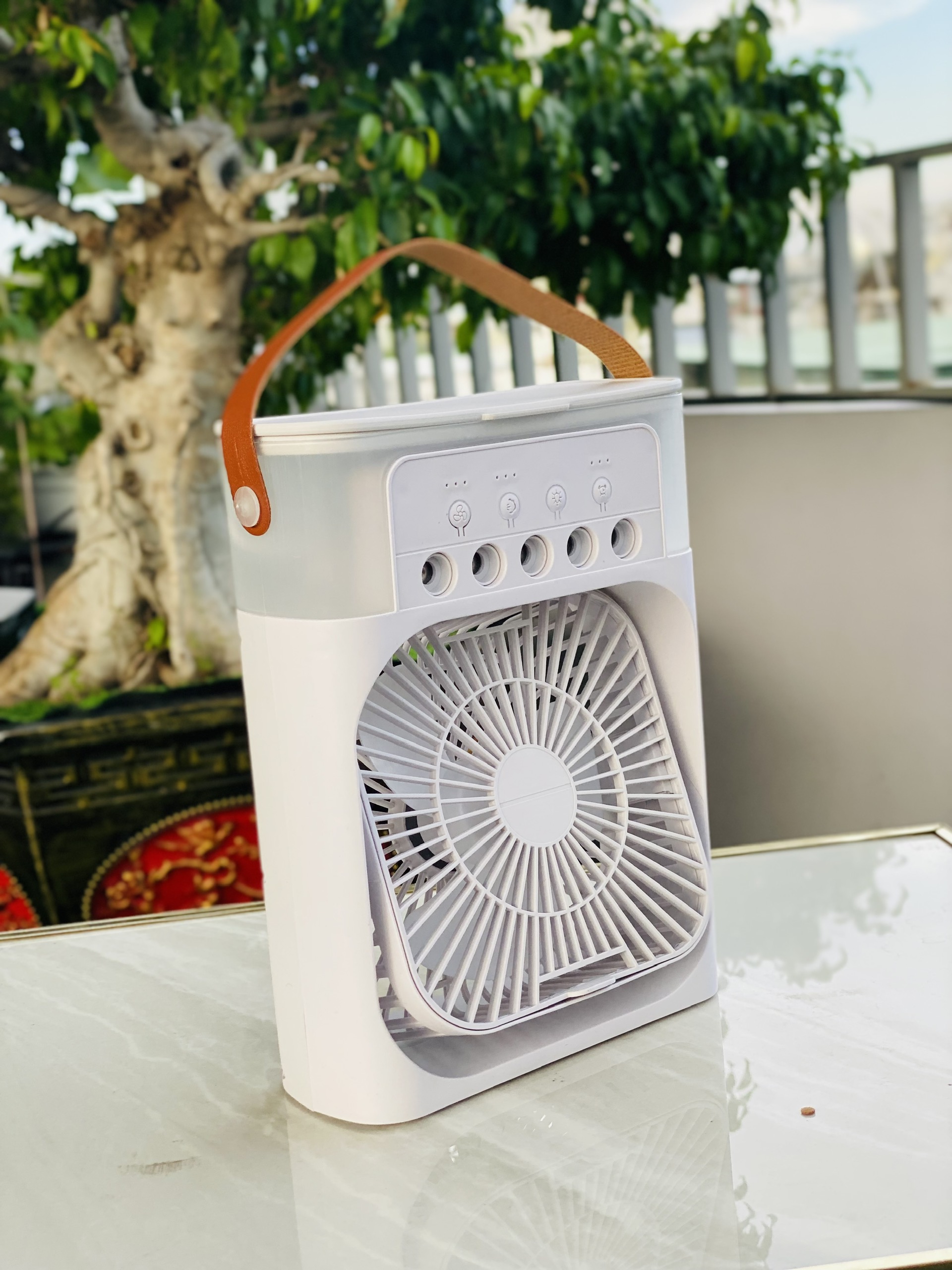 Quạt Điều Hòa Hơi Nước Mini A60 600ml , Quạt Phun Sương Tạo Ẩm Làm Mát Để Bàn Văn Phòng 5 Vòi Phun Đèn Led Nhiều Màu hàng nhập khẩu