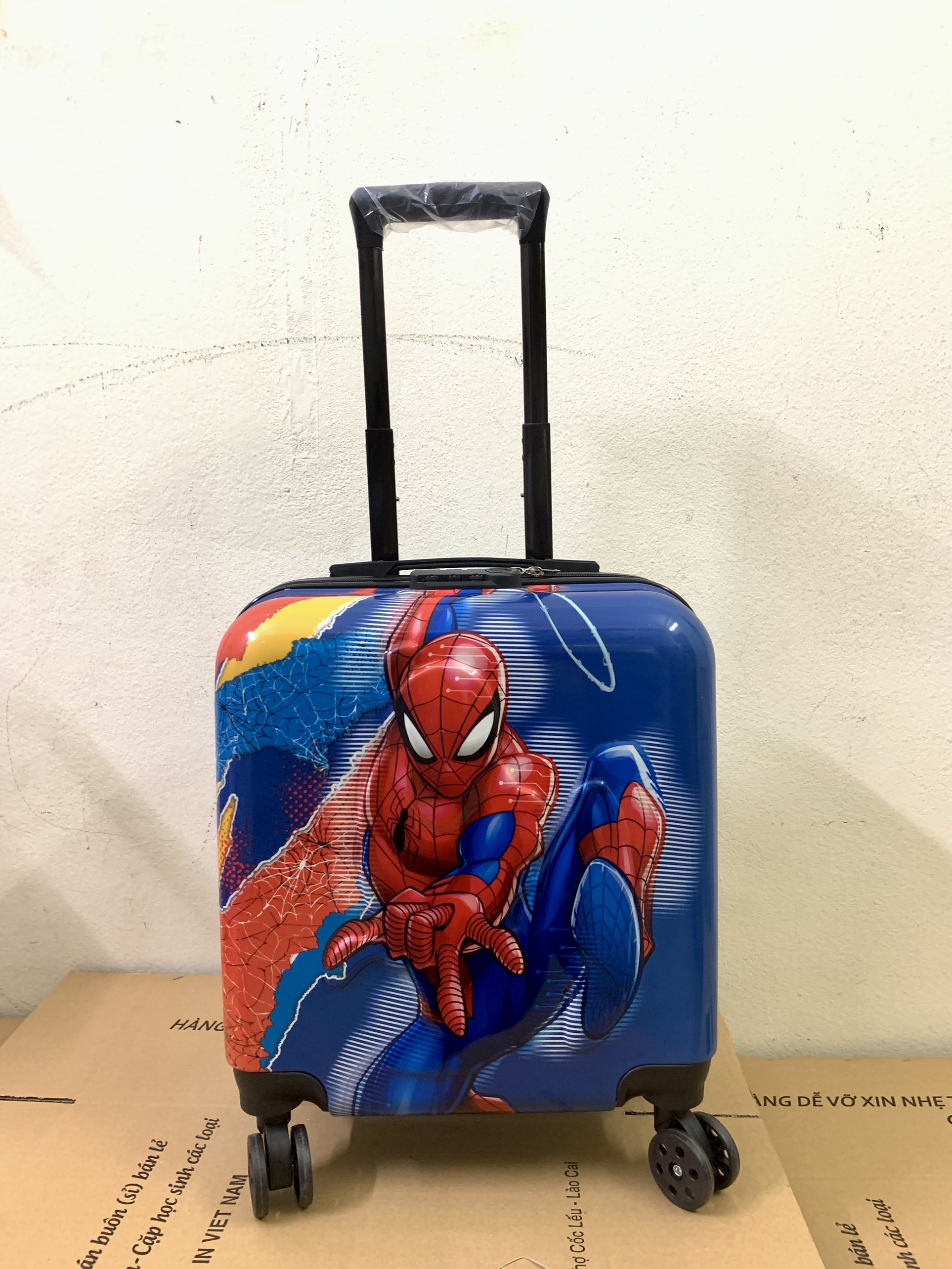 Vali siêu nhân nhện - spiderman - vuông