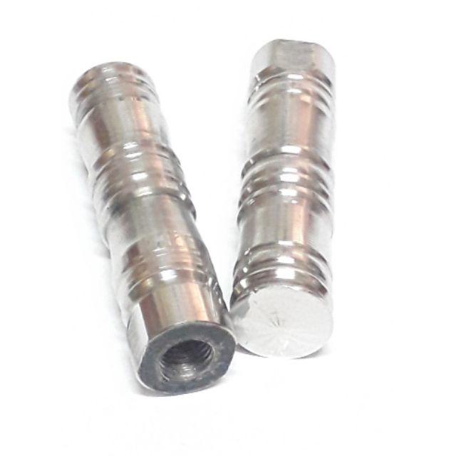 Gác chân sau xe 81,inox 10ly