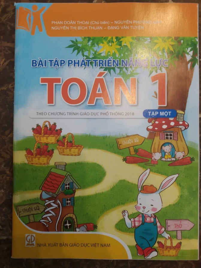 Sách - Bài tập phát triển năng lực môn toán lớp 1 tập 1 - Theo chương trình giáo dục phổ thông 2018