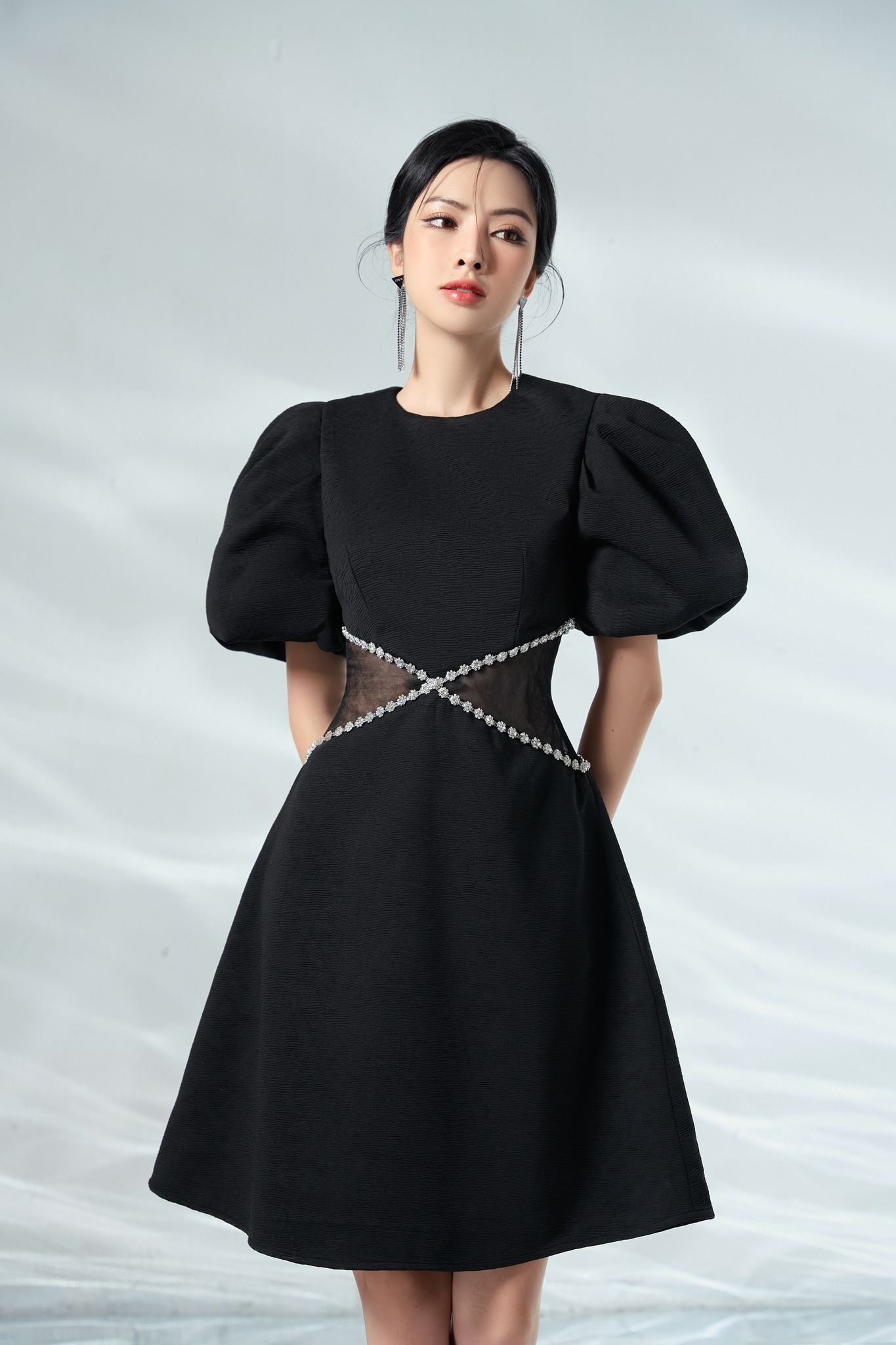 OLV - Đầm Martha Cutout Dress