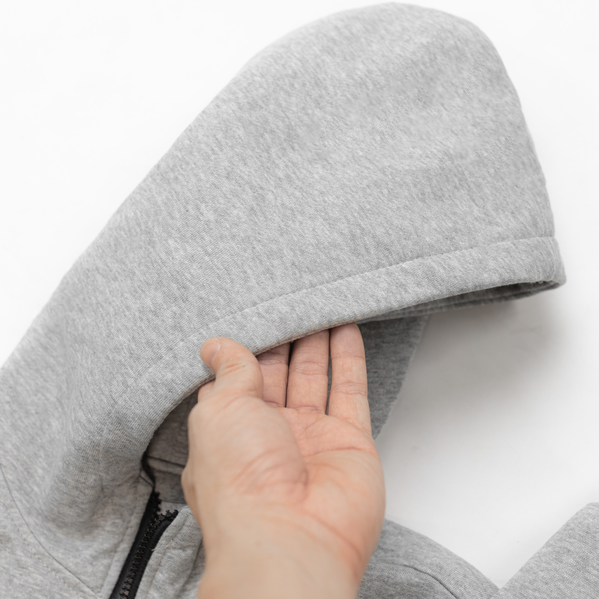 Áo khoác nỉ có nón lót dù dày dặn cao cấp LADOS -2094 chống nắng, giữ ấm form rộng rãi thoải mái