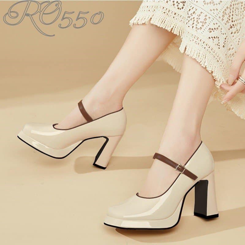 Giày sandal gót trụ quai cài ROSATA RO550 cao 8p mũi vuông - đen, kem - HÀNG VIỆT NAM - BKSTORE