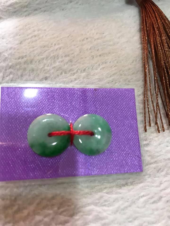 ĐÔI BÔNG TAI ĐỒNG TIỀN XANH NHẸ CHẤT LIỆU ĐÁ CẨM THẠCH MÀU XANH NHẸ ĐẸP FREE SIZE NỮ ĐEO LẤY BẤT KỲ ĐẸP HẾT Ạ