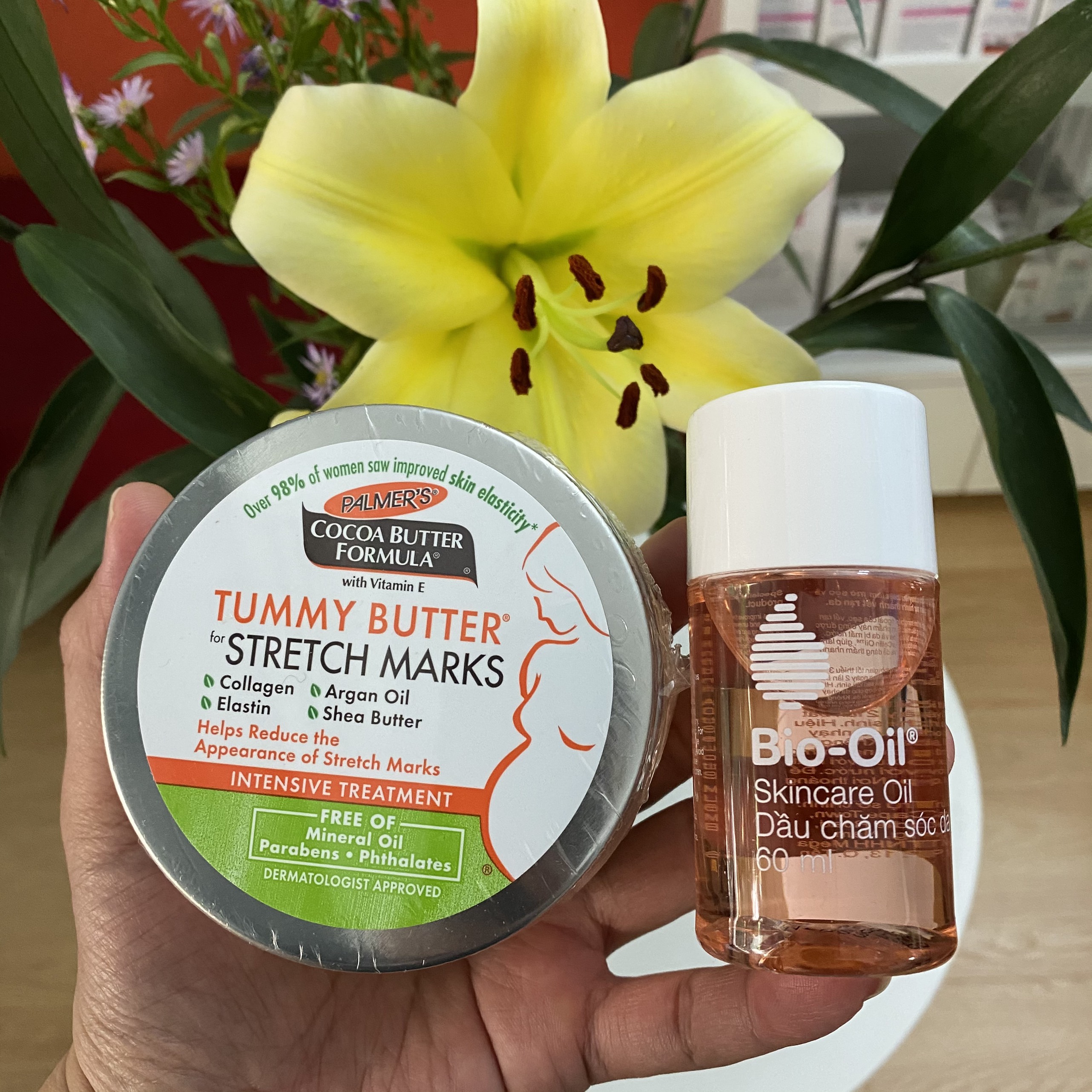 Combo ngăn ngừa rạn, săn chắc, mềm mịn từ Bơ đậm đặc Palmer's Tummy Butter of Stretch Marks 125g + Dầu Bio oil 60ml