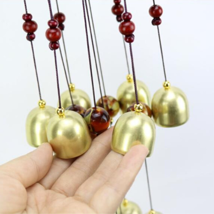 Chuông gió phong thủy 10 quả may mắn