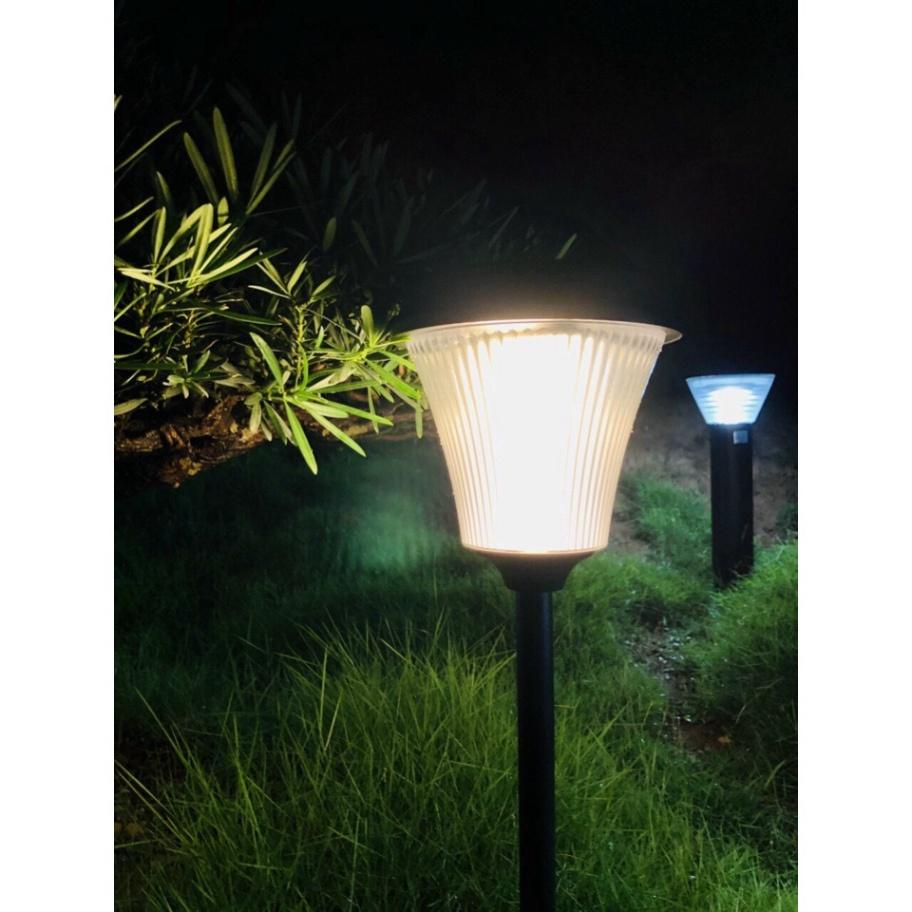 Đèn nấm vườn cửa - đèn cắm cỏ NĂNG LƯƠNG MẶT TRỜI, dẫn lối tích điện mặt trời DDT