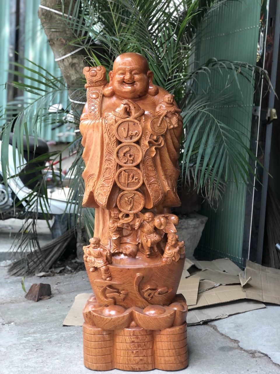 Tượng phật di lặc chúc phúc bằng gỗ hương đá kt cao 100×34×30cm