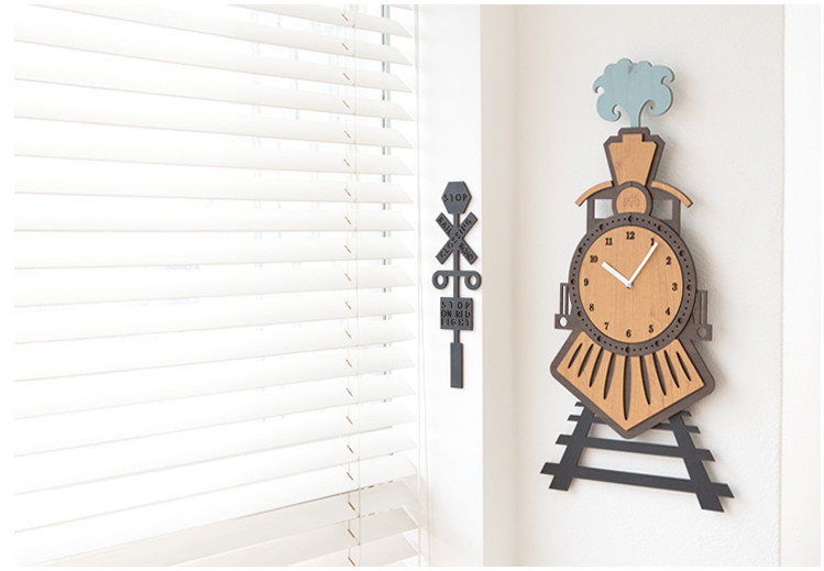 Đồng hồ treo tường trang trí nhà cửa Tàu hỏa - wall clock hàng chính hãng