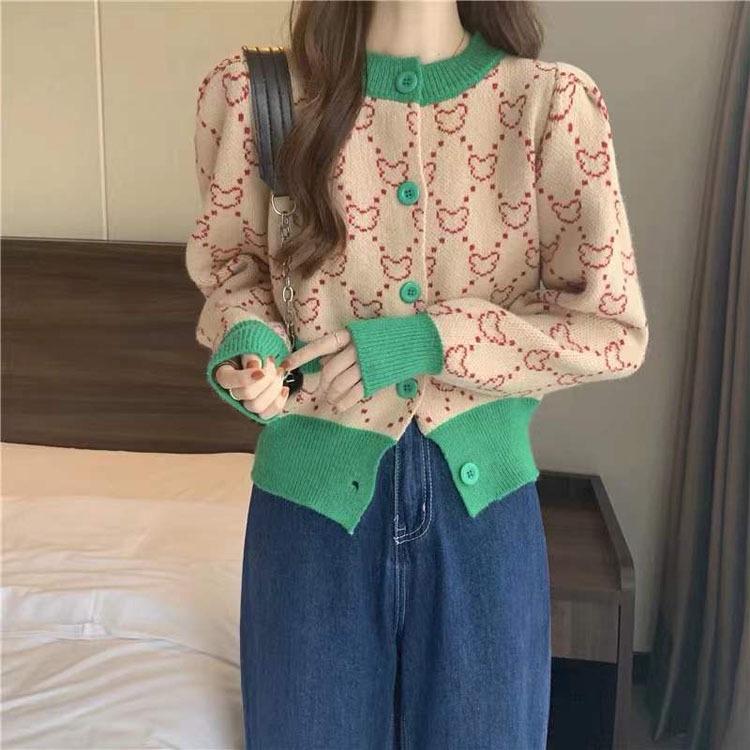 Hàng Sẵn_ Áo len dệt kim jacquard in gấu nhỏ trẻ trung Hadu shop