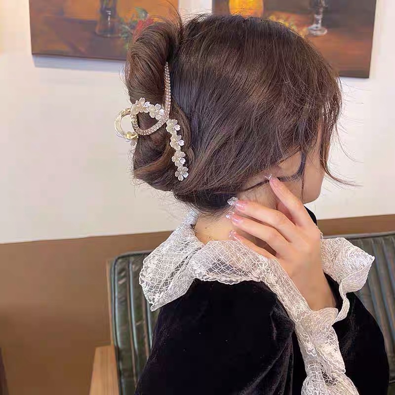 Kẹp càng cua đính hoa tiểu thư kẹp gắp tóc hàn quốc