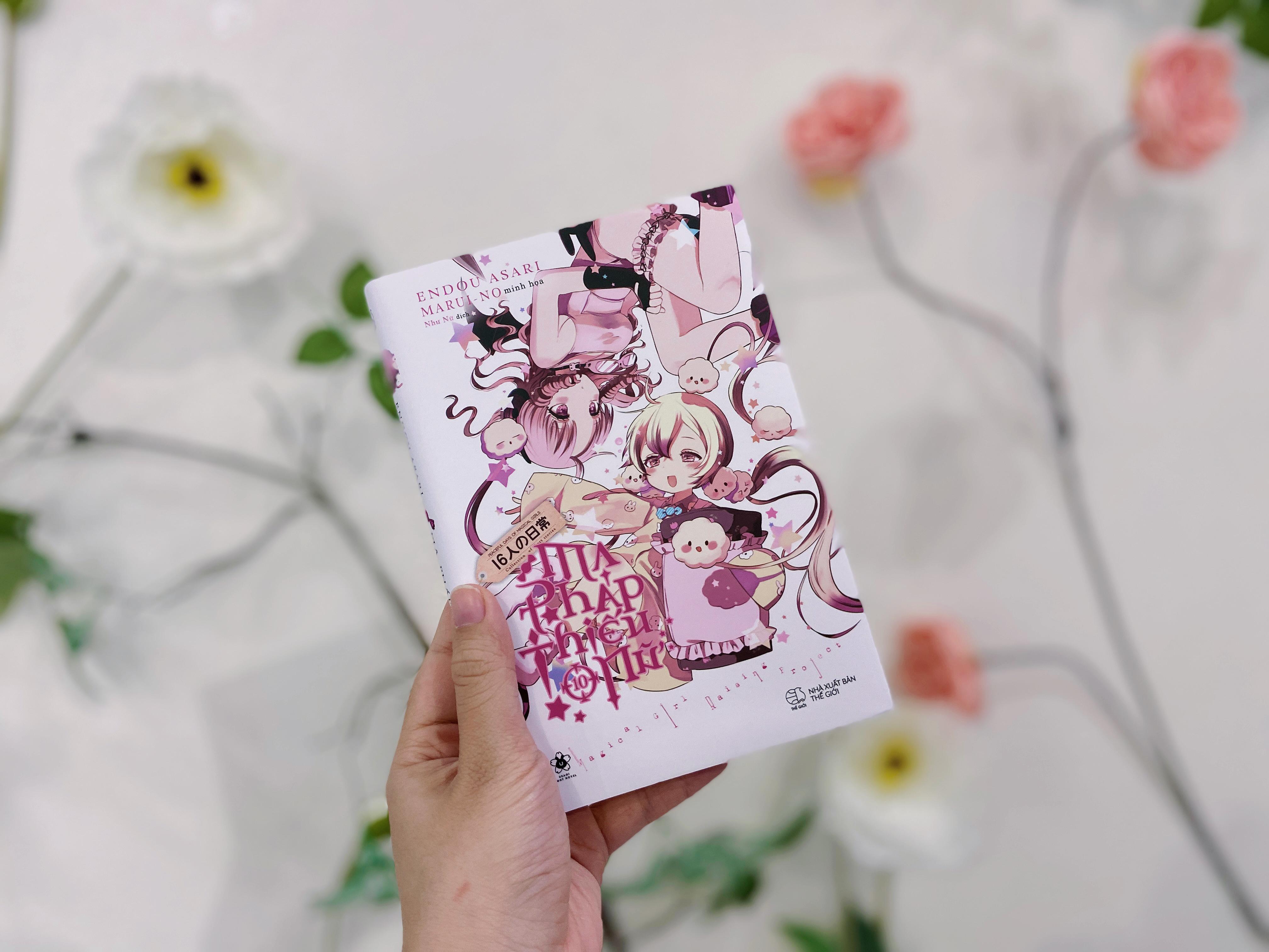 Sách - Ma Pháp Thiếu Nữ - Tập 10 - Tặng Kèm Bookmark Bồi Cứng Chibi Nhân Vật + Postcard Bồi Cứng