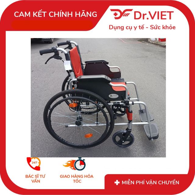 Xe lăn cao cấp Lucass X-600 Xe lăn có tay thắng cho người đẩy, gấp gọn, bánh xe sau có phản quang, bánh xe chống lật